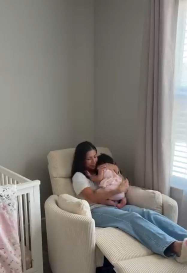 @theeverydayelaine